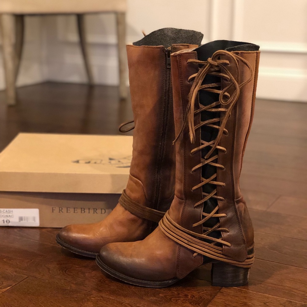 ✔️🛍SOLD!🛍✔️Do not buy! Freebird Cash Tall Boot